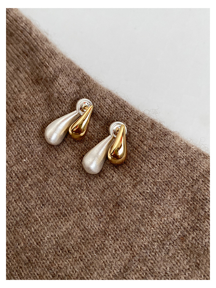 Copper Material Water Droplets Pattern 1 Pair Simple Style Water Droplets Mixed Metal Plating Copper Ear Studs