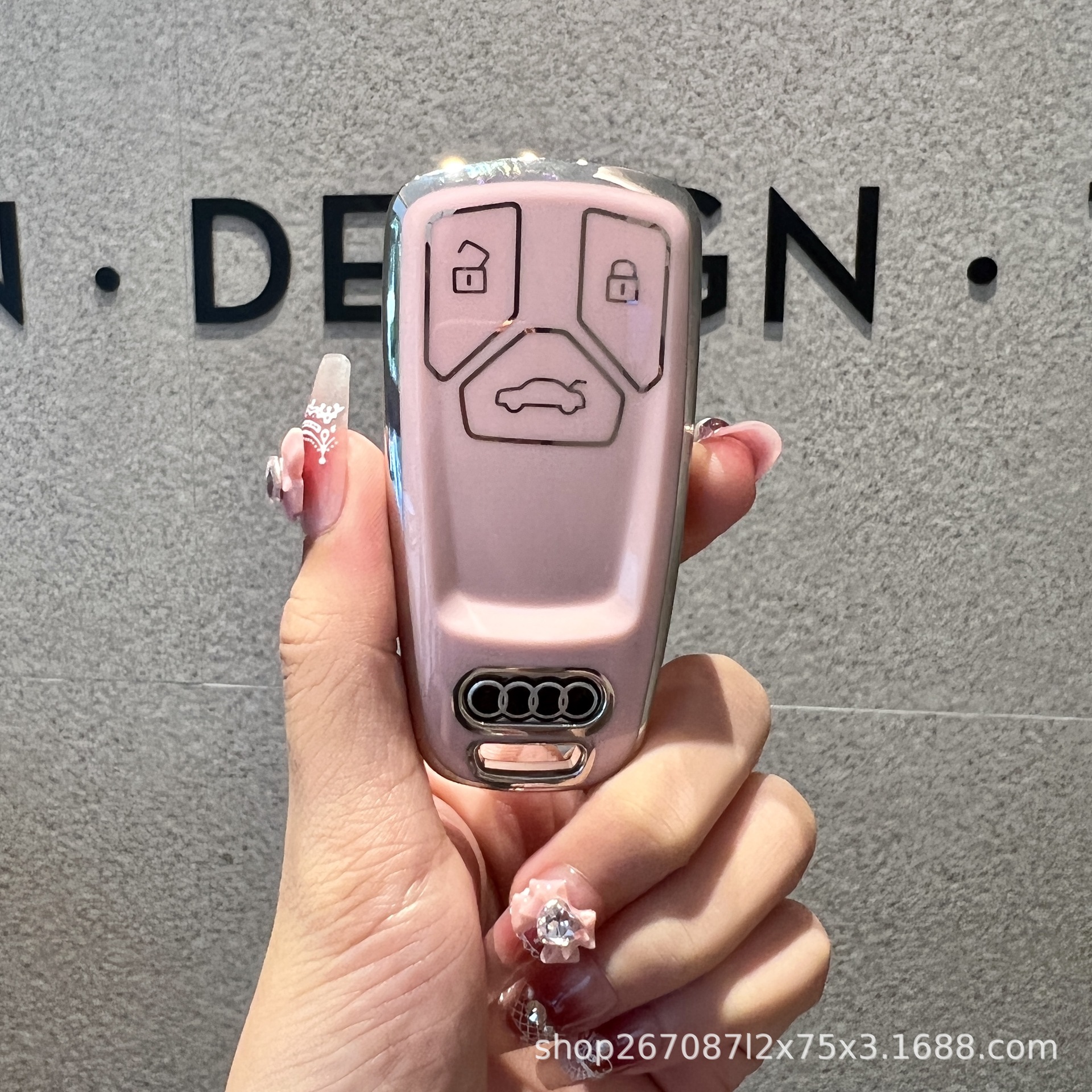 Suitable for Audi Key Cover Female A6L/A4L/Q5L/A3/Q3/Q2L/A4/A6/Q5 Special Key Protective Shell
