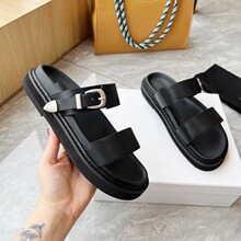 �¿�W��Ůʿ�Ж|��Ƥ������ĸ�ۺ�׵וr�оӼ�ɳ�����⴩�S����