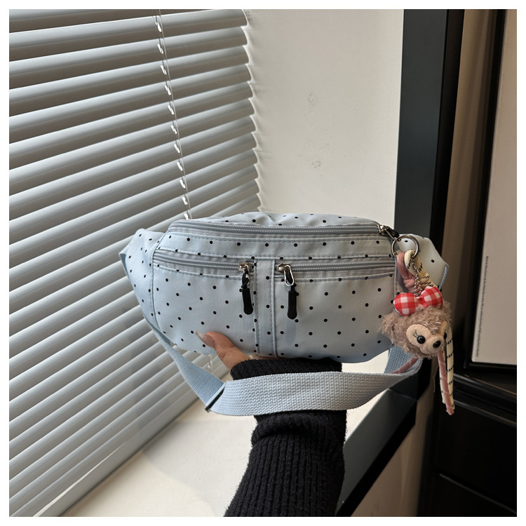 Este año, la moda fresca y dulce bolso de pecho para mujeres 2026 verano nuevo punto de onda bolso de hombro bolso de cintura de estilo extranjero