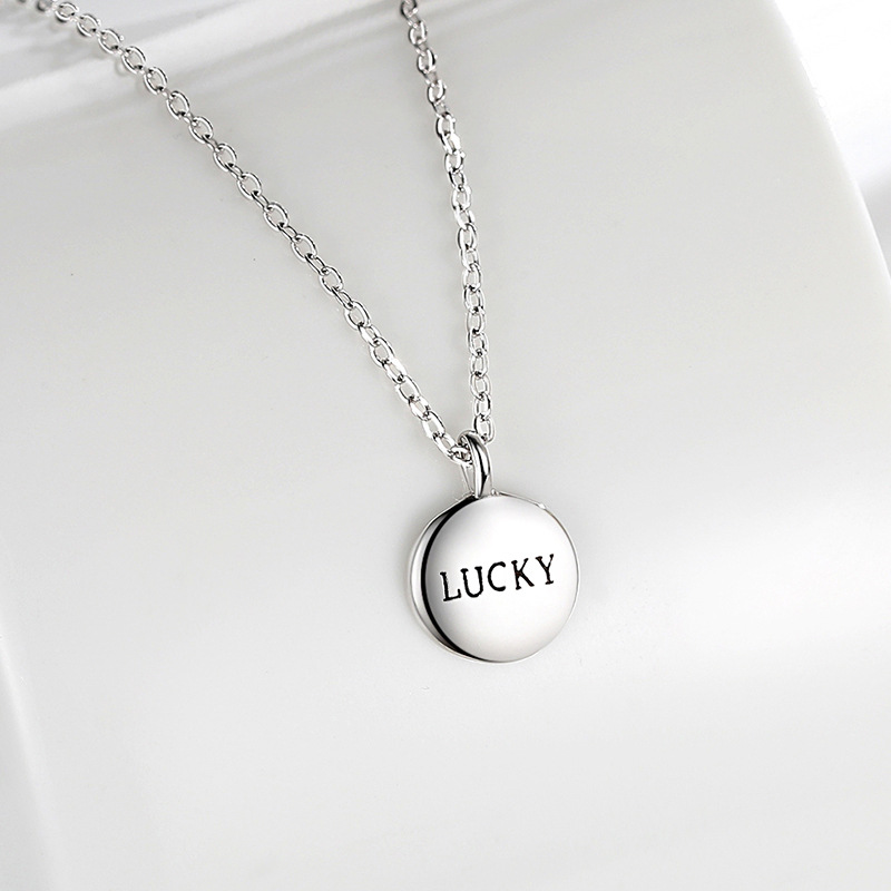 S925 plata esterlina suerte inglés pequeño collar redondo de las mujeres moda europea y americana transfronteriza estrella Venta caliente mismo estilo Cadena de clavícula