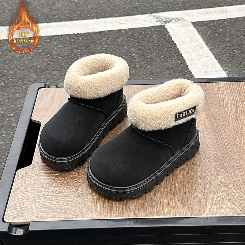 Botas de nieve de niñas con botas de veludo gruesas en invierno 2025 nuevos zapatos de algodón para niños botas de algodón cálidas para niños image 3