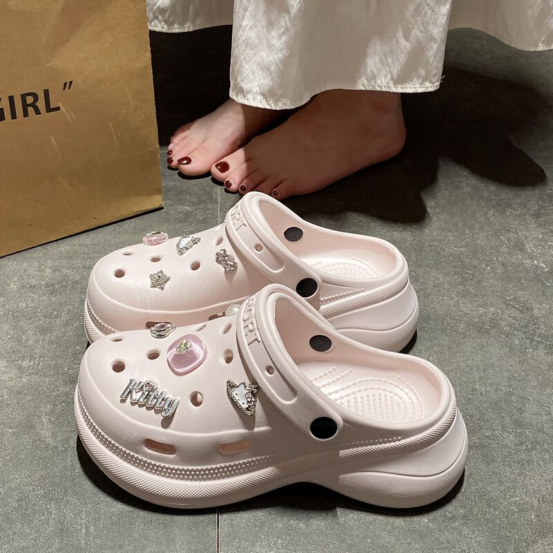【Stylish and Attractive】Sweet and Versatile Eva Clogs for Women, Summer Outdoor Wear, Height-Increasing, Slimming, Girly Closed-Toe Slippers, Trendy on Instagram 【Stylish and Attractive】Sweet and Versatile Eva Clogs for Women, Summer Outdoor Wear, Height-Increasing, Slimming, Girly Closed-Toe Slippers, Trendy on Instagram