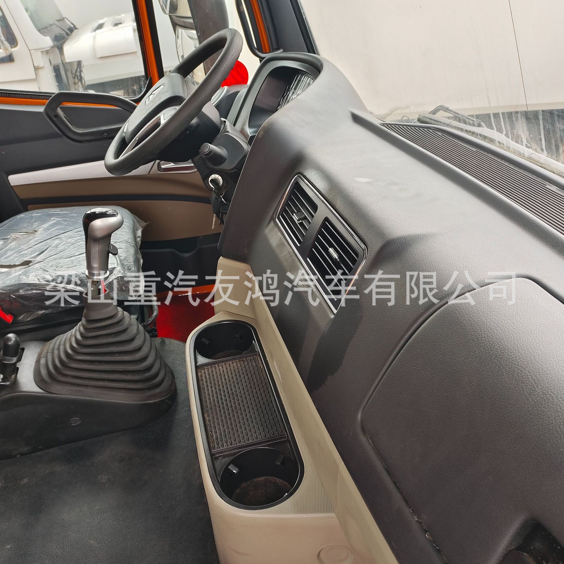 Delong Howo 8m Truck Rear Eight-Wheel Dump Truck Howo 371-375 Horsepower Exported to Africa and Southeast Asia
