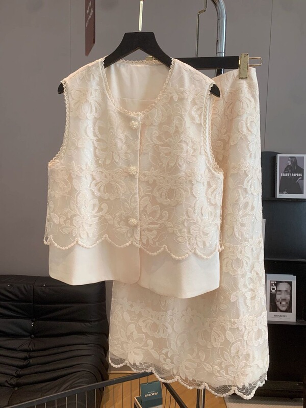 New Chinese-Style National Style Wedding Outfit Two-Piece Set Trendy Spring and Summer New Lace Embroidered Vest and Skirt Set for Women New Product New Chinese-Style National Style Wedding Outfit Two-Piece Set Trendy Spring and Summer New Lace Embroidered Vest and Skirt Set for Women New Product