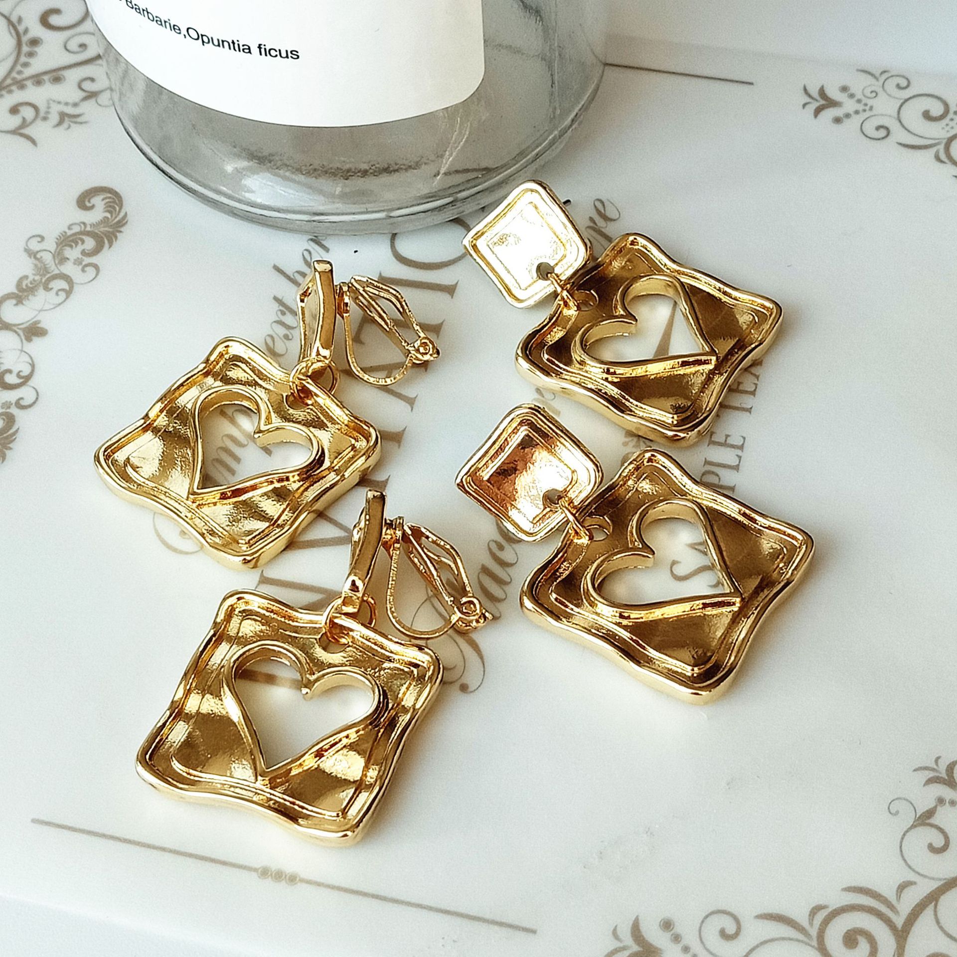 Hollow Out Design Retro Square Heart Shape Alloy Hollow Out Earrings