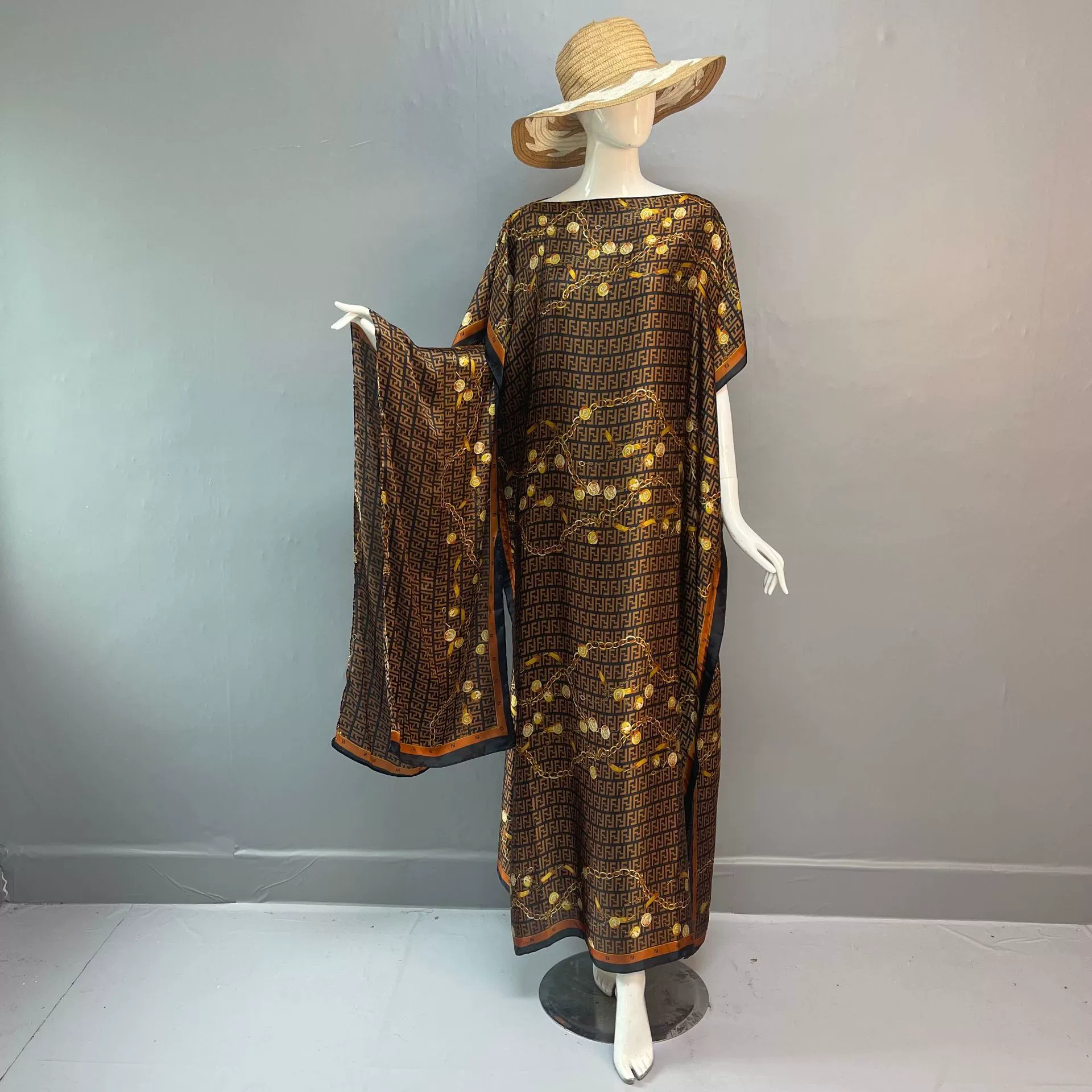 Абая мусульманская летняя длинная юбка мусульманская платка женская модная тонкая, дикая свободная, тонкая, большой размер