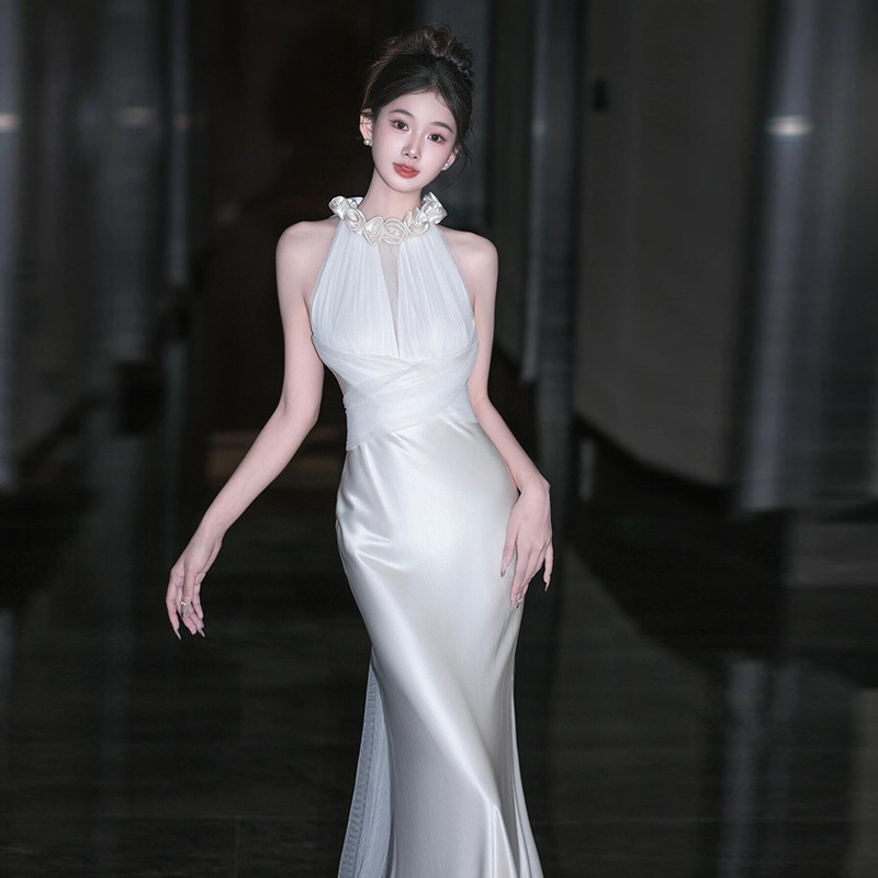 French Satin Light Wedding Dress Niche High-end Neck Mori Style Out-door Yarn Super Fairy White Fishtail Welcome Dress