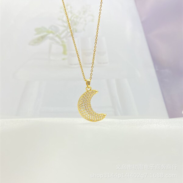 Fashionable elegant foldable necklace heart-shaped pearl