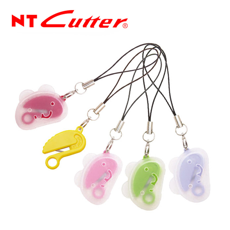 日本NT ST-300P便携裁纸刀糖果色安全不伤手迷你挂件吊带绳美工刀