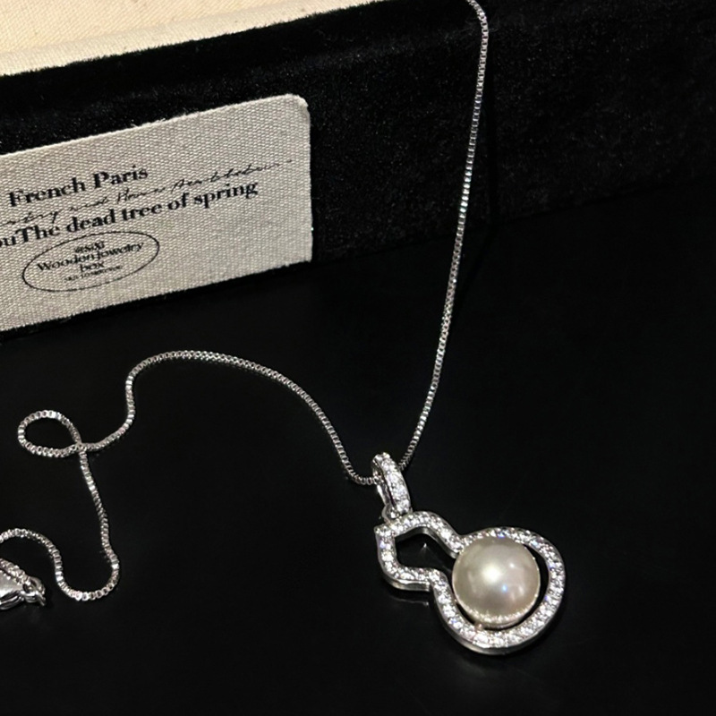 Aguja de plata circón Perla pendientes de la perla collar traje de moda Luz de lujo de alto grado pendientes de joyería de diseño personalizado para las mujeres