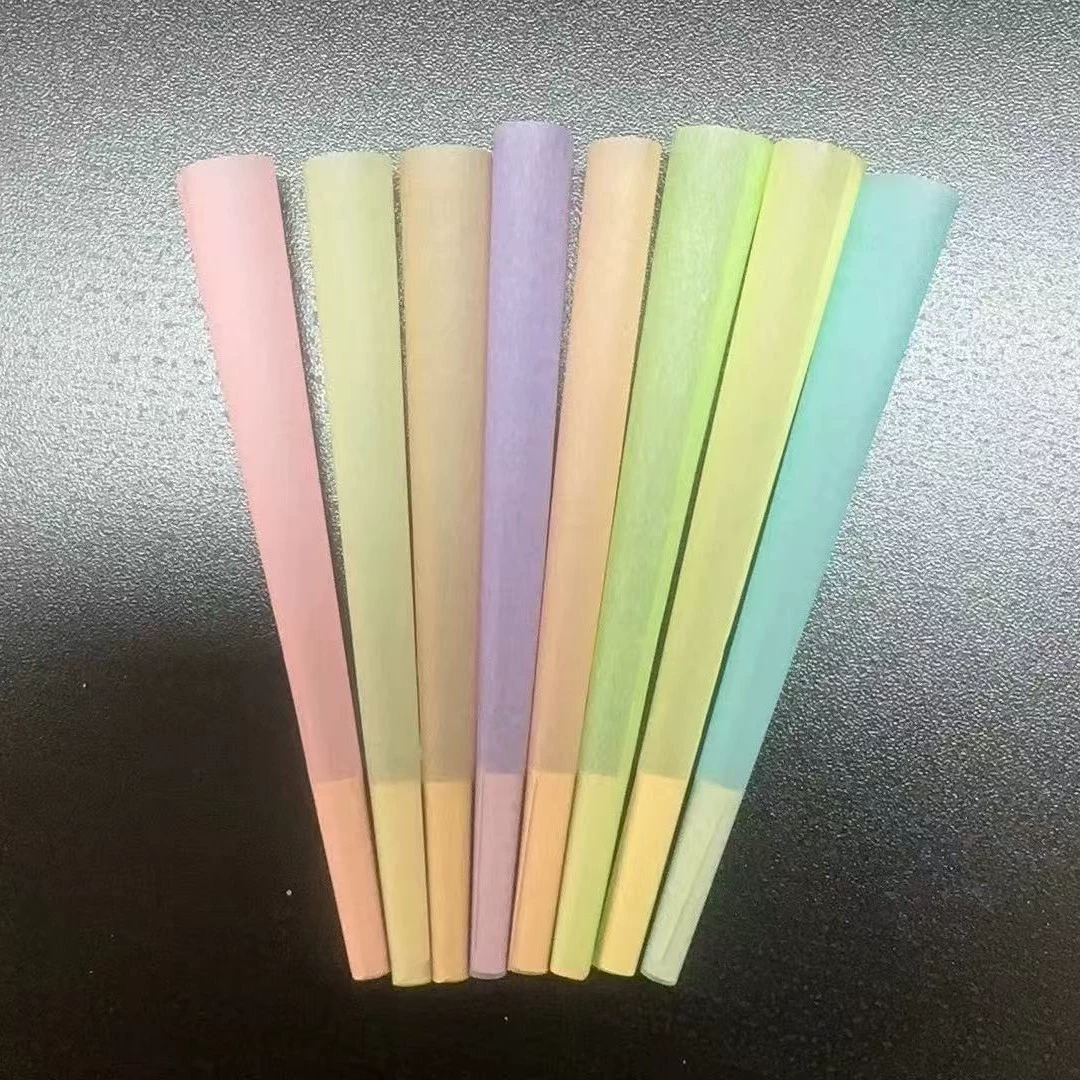 Кросс-граничная продажа напрямую с фабрики Amazon: бумажные рулоны для самокруток в форме трубы, из древесной массы, предварительно свернутые, королевского размера, в башенчатой упаковке (1000 шт.), разноцветные.