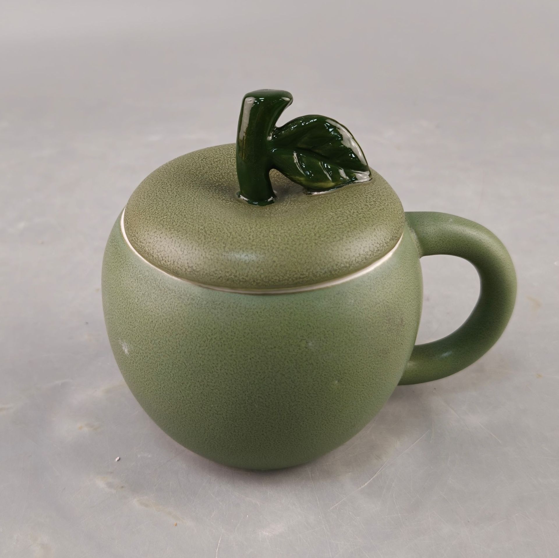 Taza de cerámica de manzana creativa taza de frutas casera encantadora con taza de agua con tapa de alta calidad regalo de Navidad