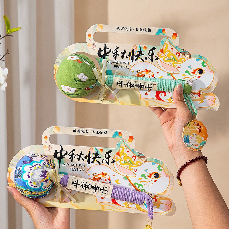 Practical Gifts for the Mid-Autumn Festival: Health-Preserving Mugwort Hammer for Meridian Massage, Creative Souvenirs and Small Gifts for Parents and Colleagues Practical Gifts for the Mid-Autumn Festival: Health-Preserving Mugwort Hammer for Meridian Massage, Creative Souvenirs and Small Gifts for Parents and Colleagues