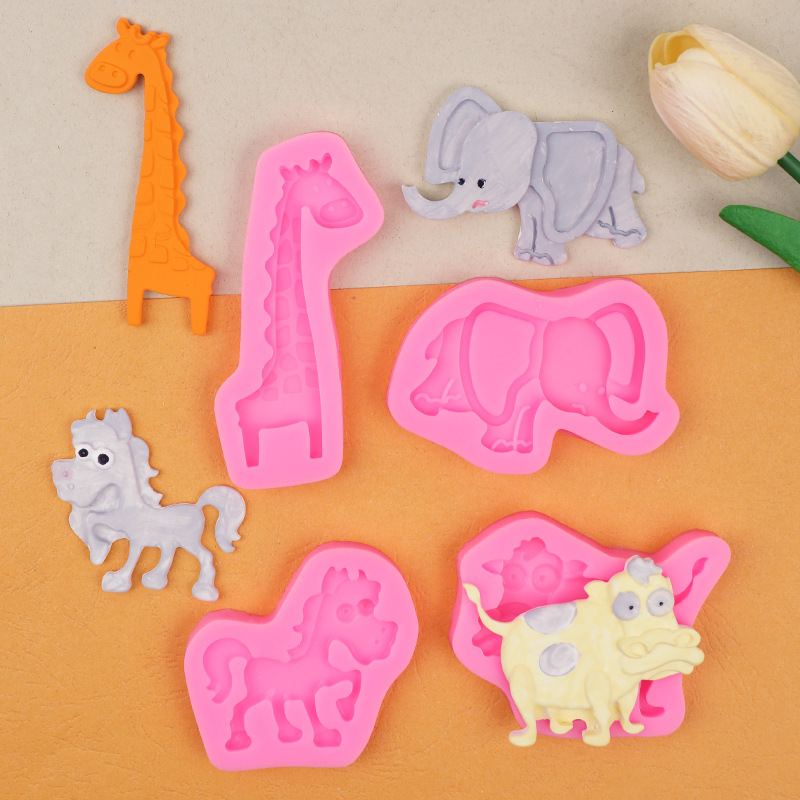 Nueva serie de animales dibujos animados molde silicona jirafa becerro pony elefante DIY herramienta arcilla fondant