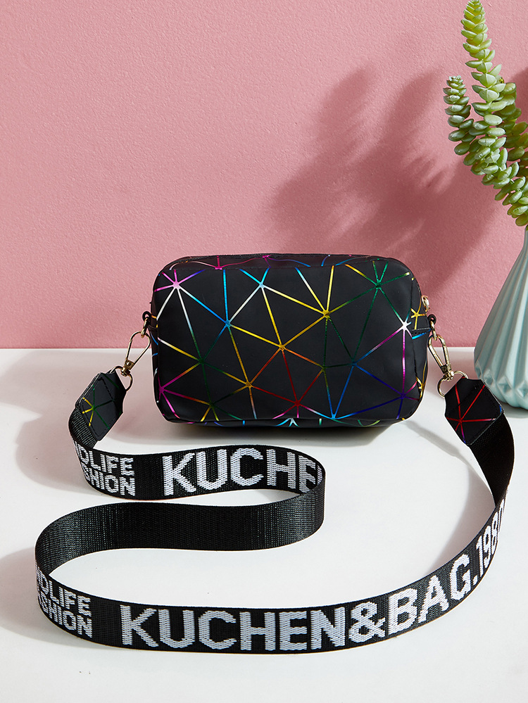 黑色彩线 (2).jpg