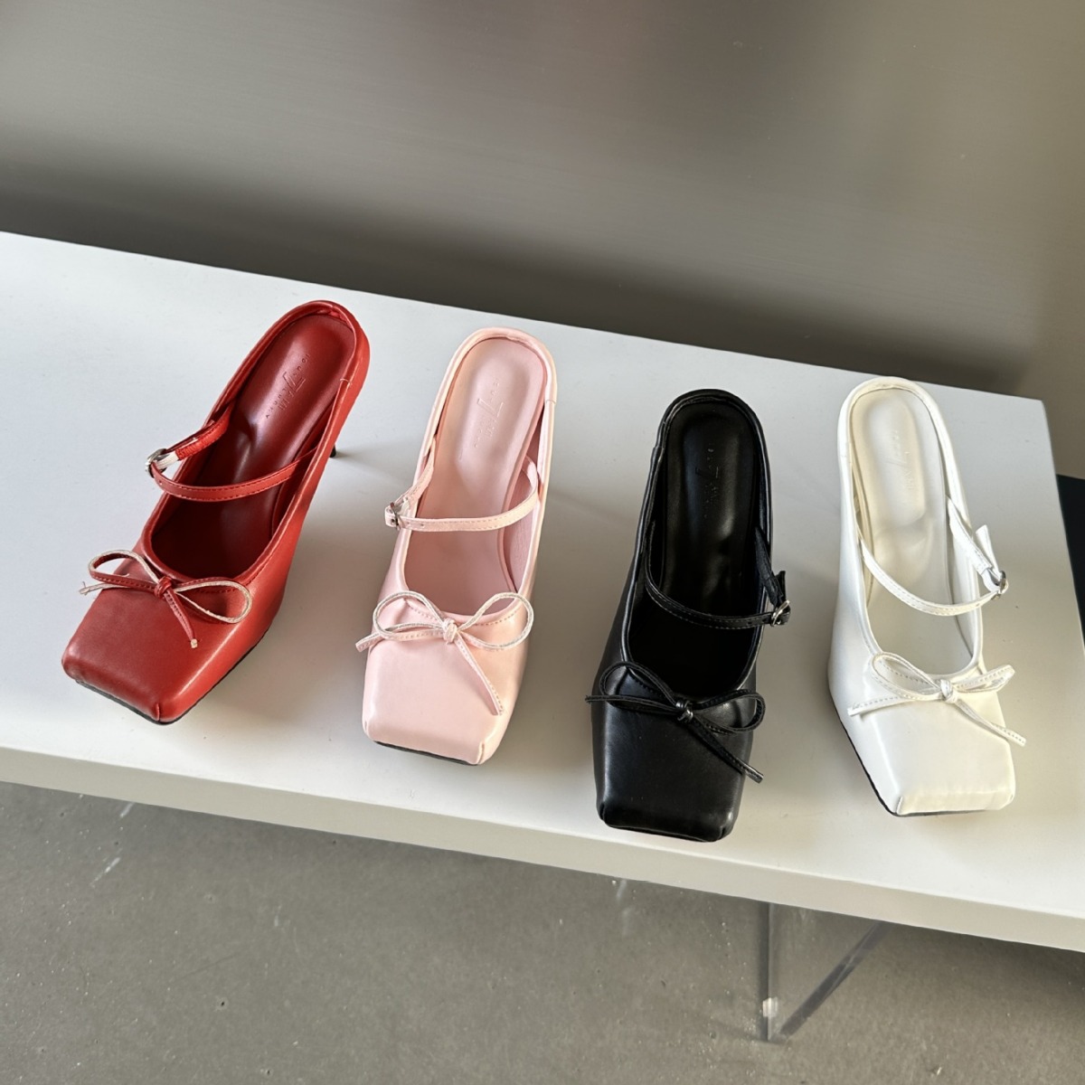 Women's slippers square toe with bow stiletto heels