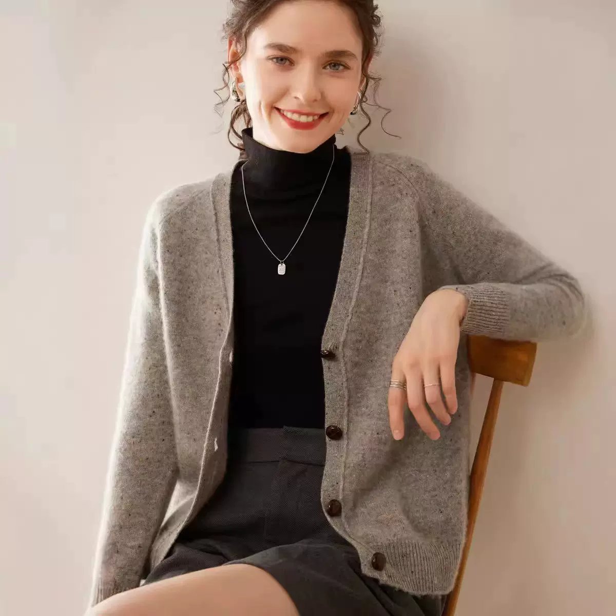 七针双股加厚彩点纱V领羊绒开衫女宽松外穿羊绒针织衫气质外套潮