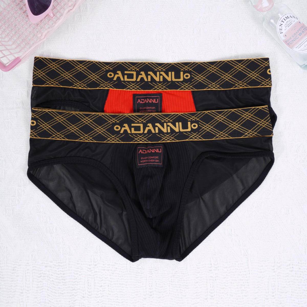 Cueca boxer masculina transparente com cós dourado, em tela sexy, ideal para esportes e fitness, confortável e com fácil liberação._voghion.com