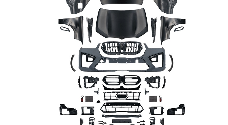 Suitable for BMW X6 E71, upgrade to G06 X6M body kit, including front and rear bumpers, hood, and headlights
