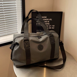 休闲背包;商务背包;旅行箱