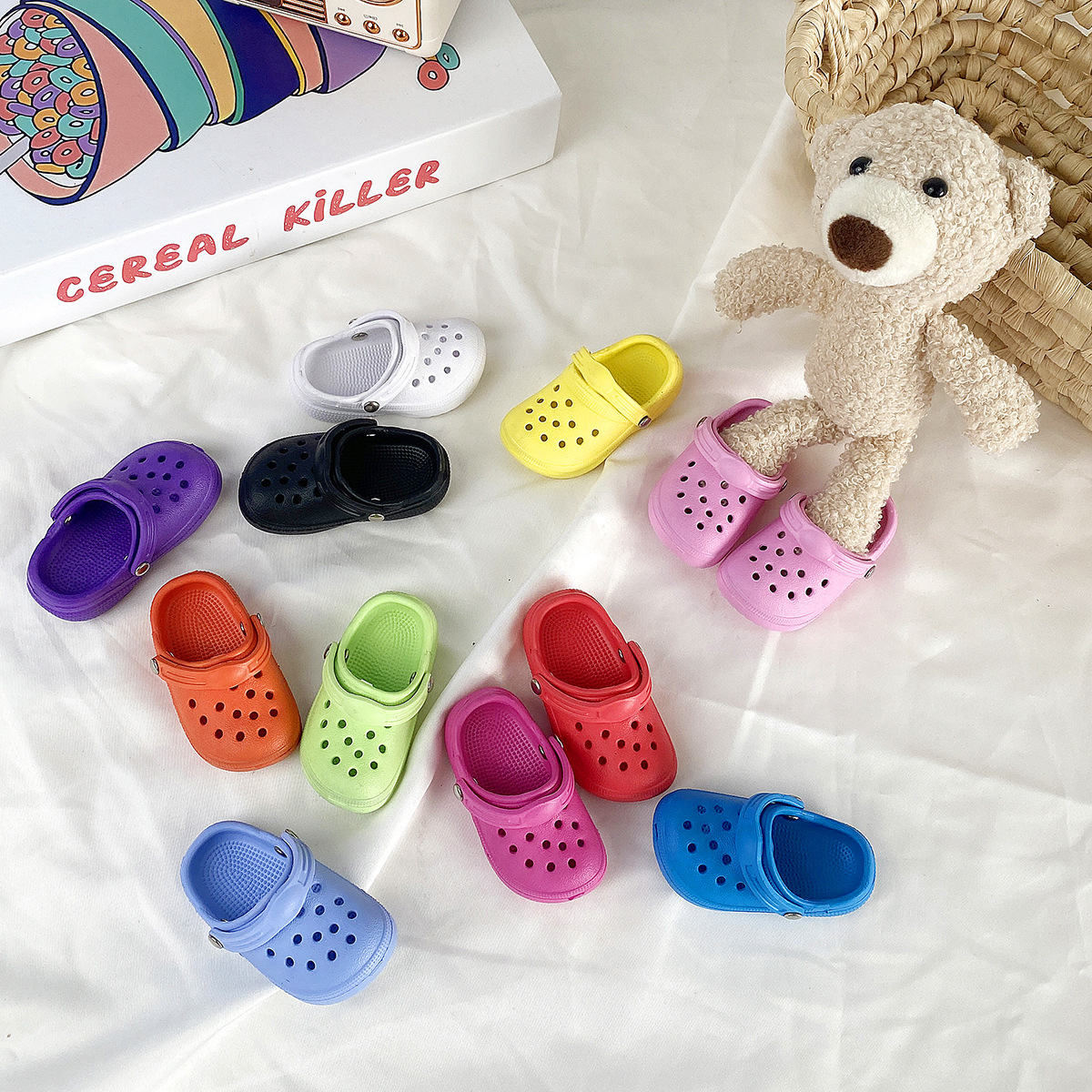 小洞洞鞋挂饰服装鞋包宠物玩具鞋bb卡通配饰可爱迷你小鞋子diy