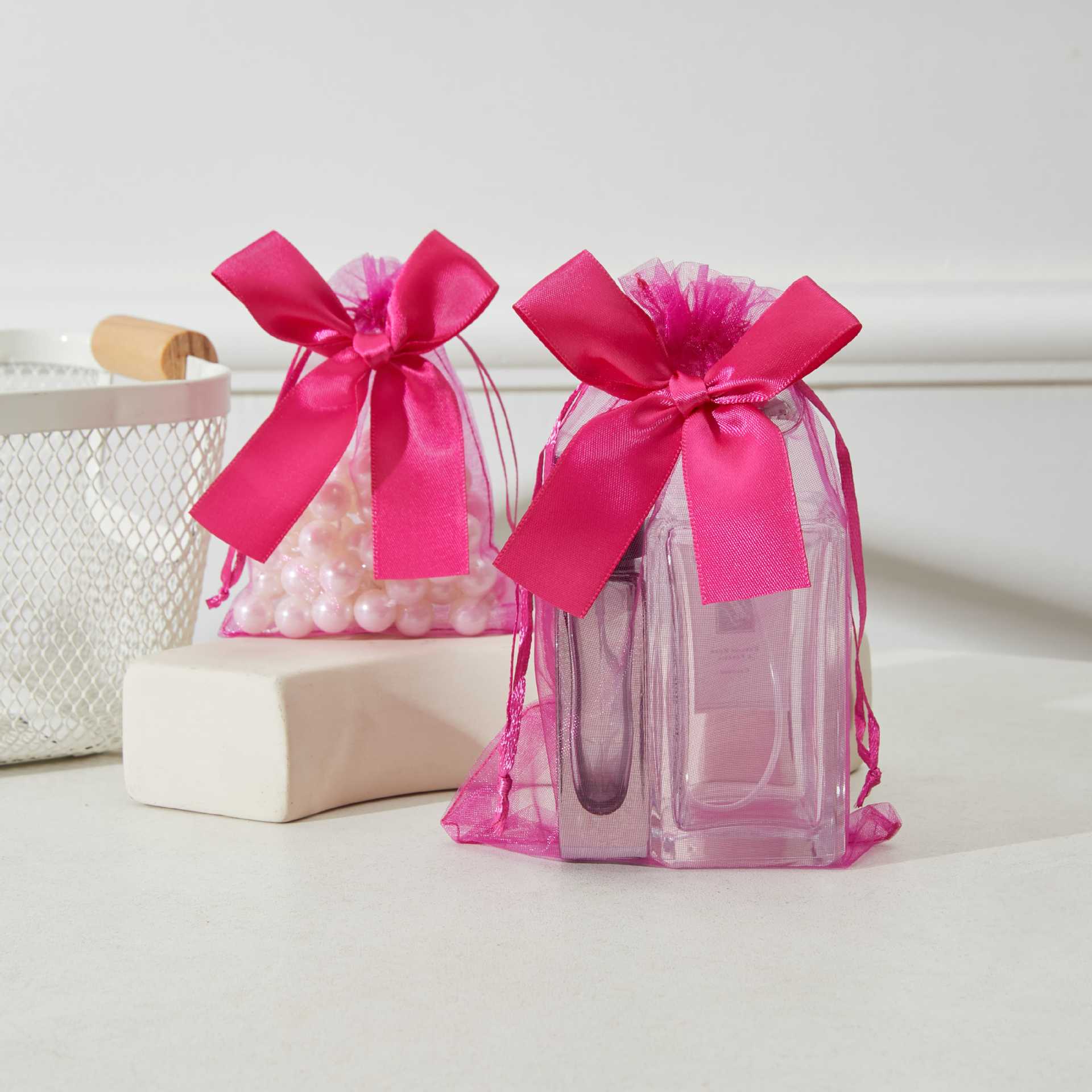 Bolso de gasa con lazo dorado transfronterizo, bolsa de dulces de boda, bolsa de regalo para fiesta, bolsa de embalaje de regalo, bolsillo con cordón