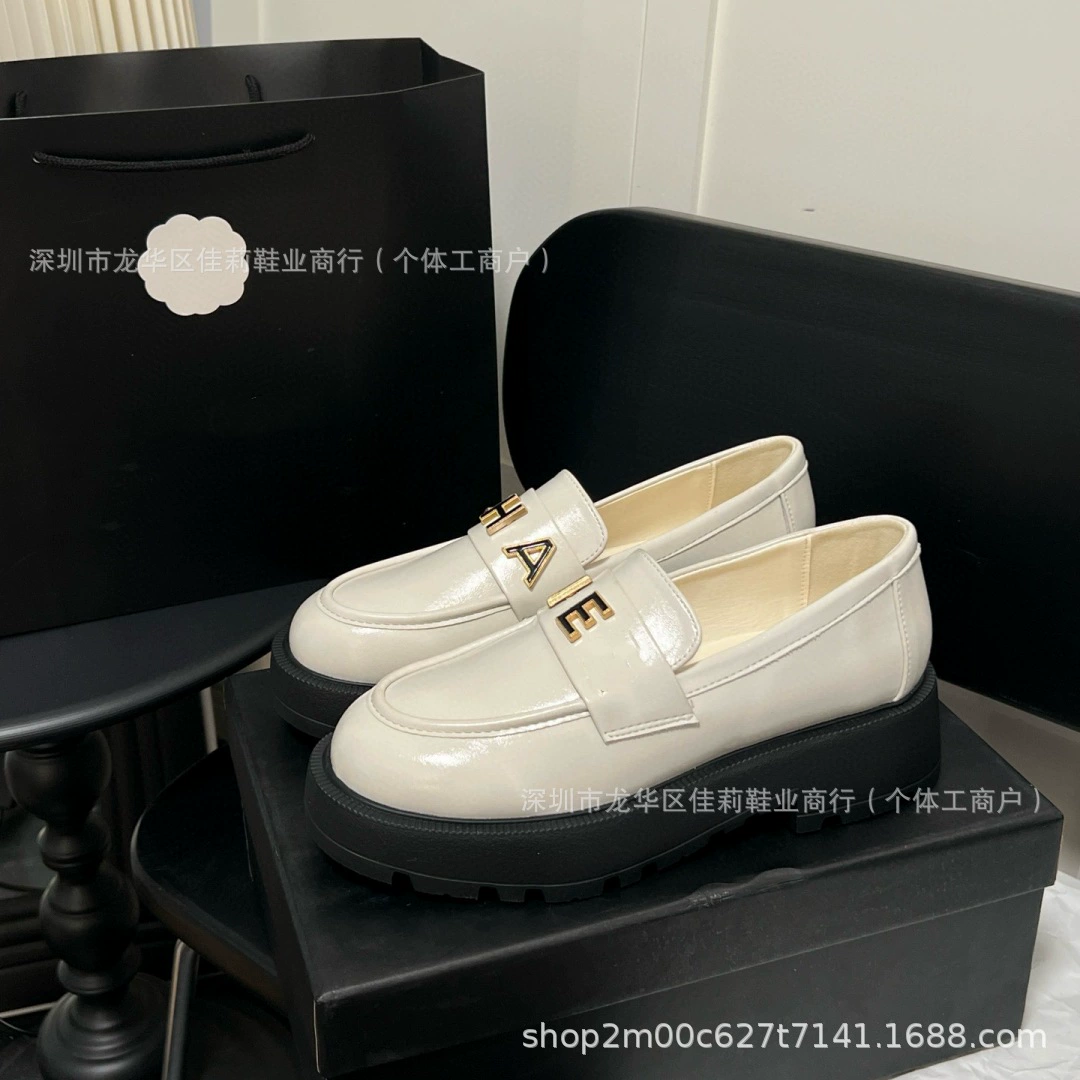 Толстая подошва маленькая ароматная обувь Lefu с круглой головой модная и удобная ретро маленькая кожаная обувь простая и легкая повседневная женская одиночная обувь