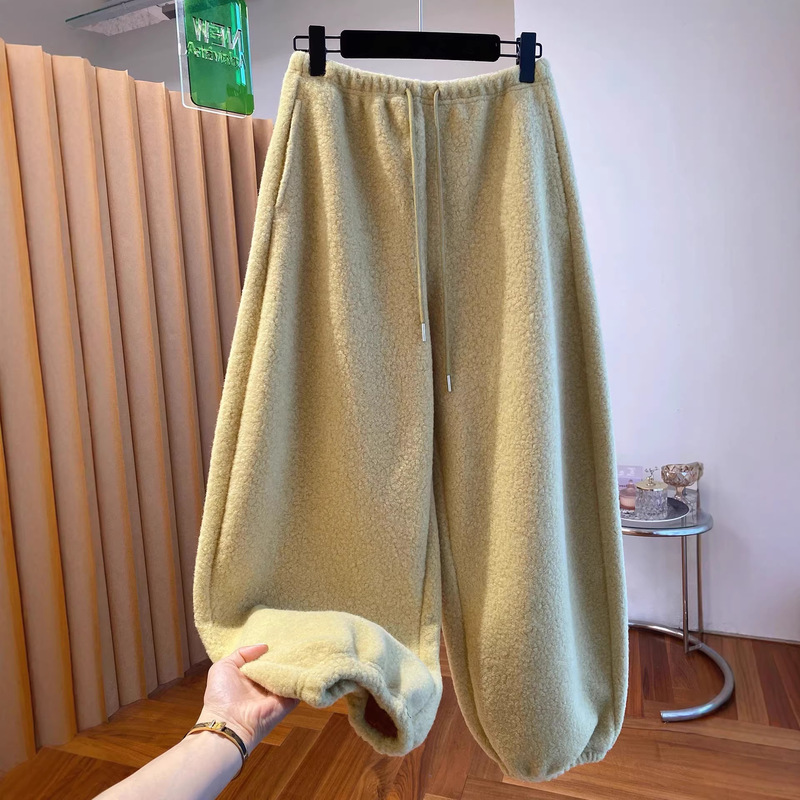 Cross-Border Solid Color Guangzhou Fleece Extra Large Size 150kg Lamb Wool Pants Women's 2025 New Style Harem Pants with Cuffs