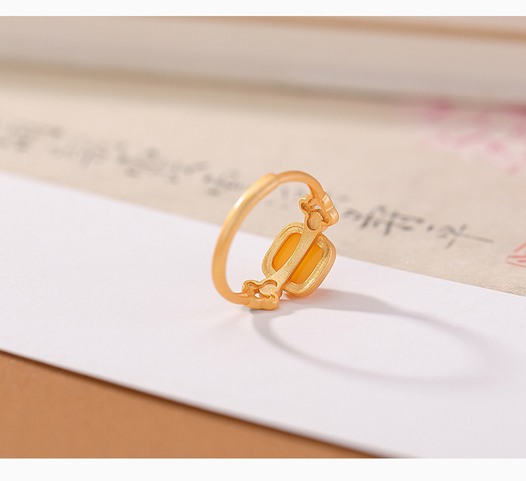 Nhẫn bạc S925 mạ vàng mặt vuông phong cách cổ điển họa tiết men lam — Màu hổ phách chi tiết 8