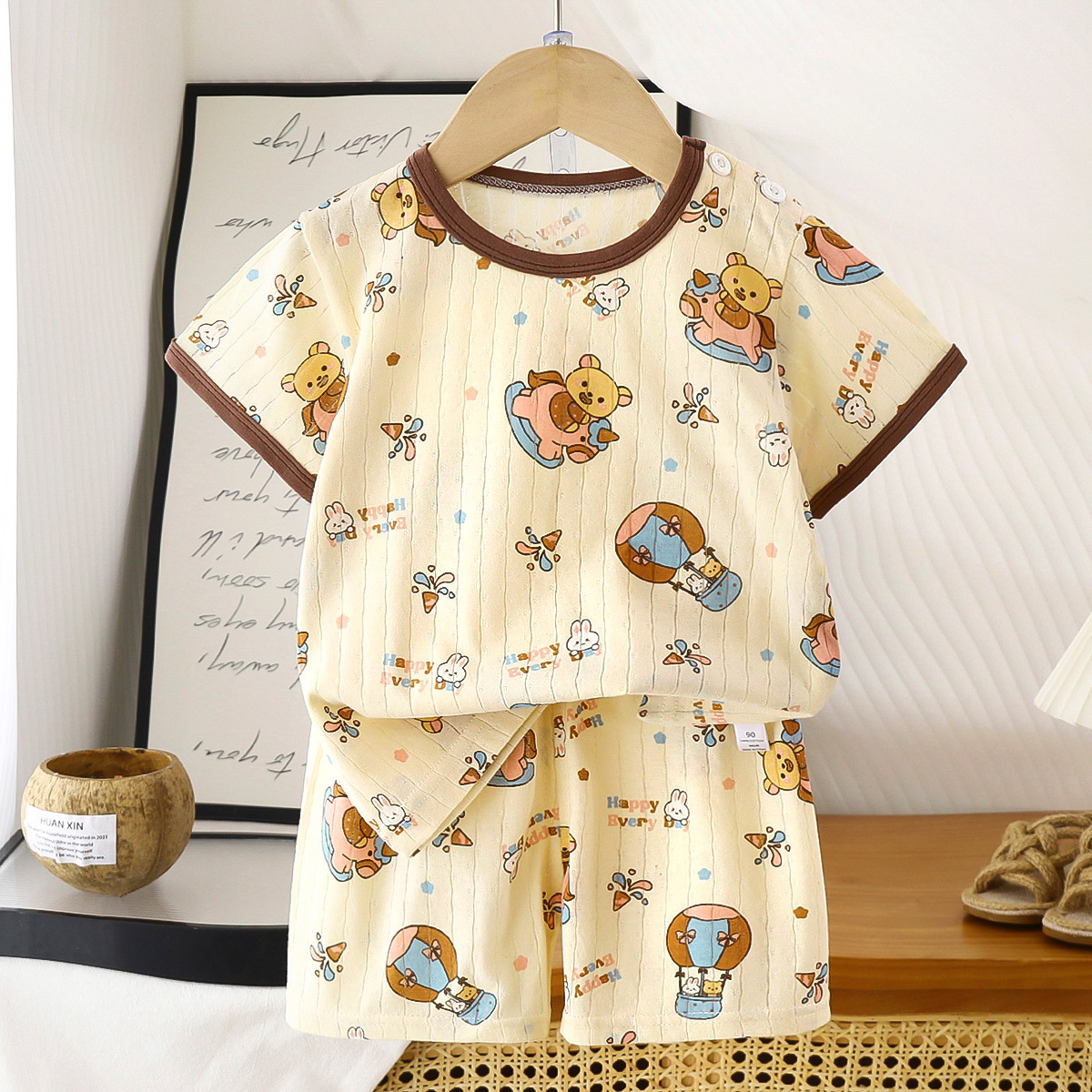 2025 verano nueva ropa para niños pantalones cortos de manga corta para niños, hombres y mujeres, camisetas para bebés, niños y niñas, algodón al por mayor