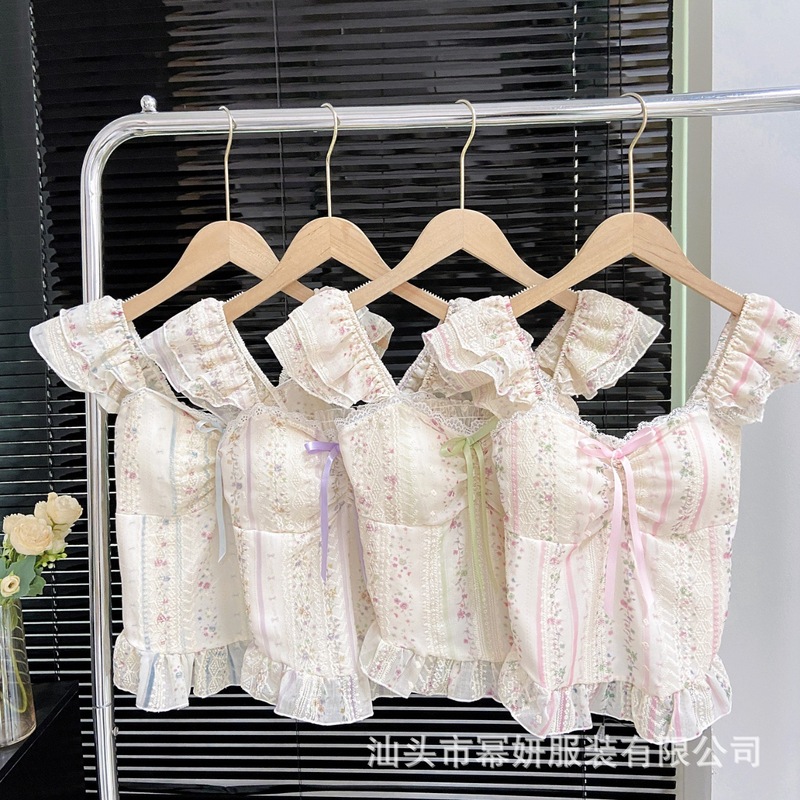 純粋な欲望甘い牧歌的なスタイルの女性のためのサマーキャミソール、小さなフライングスリーブ、花柄チューブトップ、レースの美しい背中|undefined