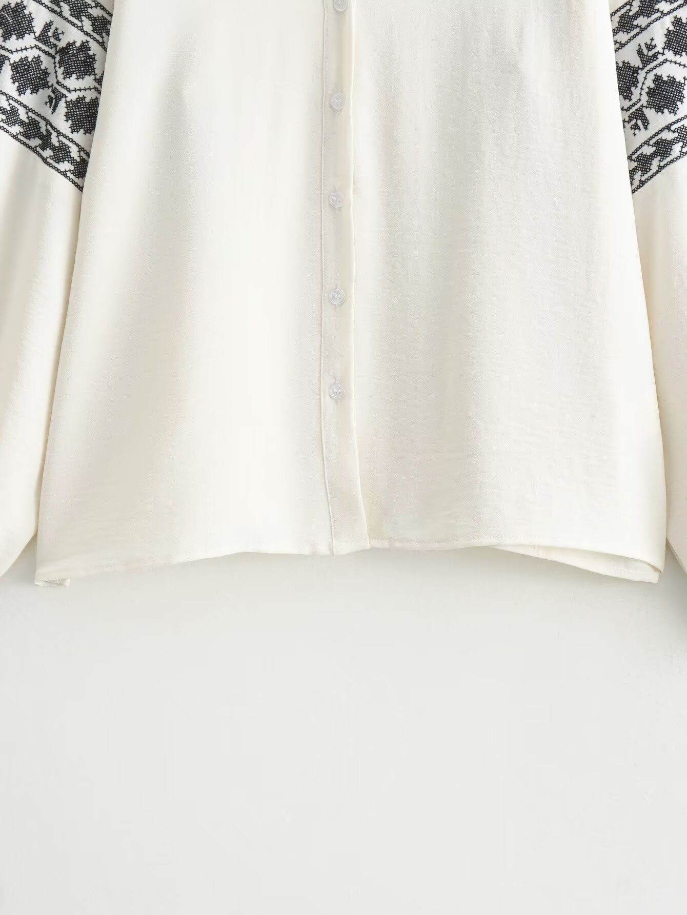 2024 summer new style casual embroidery personalized contrasting long sleeved shirt top for women B88706_voghion.com