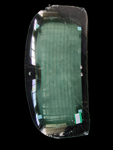 Hunan Warehouse Maite Glass Factory Specializes in Production of Various Medium and High-grade Car Front Gears, Rear Gears, Skylight, Door Glasses