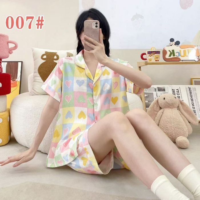 Venta al por mayor transfronteriza de punto caliente verano pantalones cortos de manga corta pijamas rebeca de mujer solapa linda nube de dibujos animados algodón servicio a domicilio
