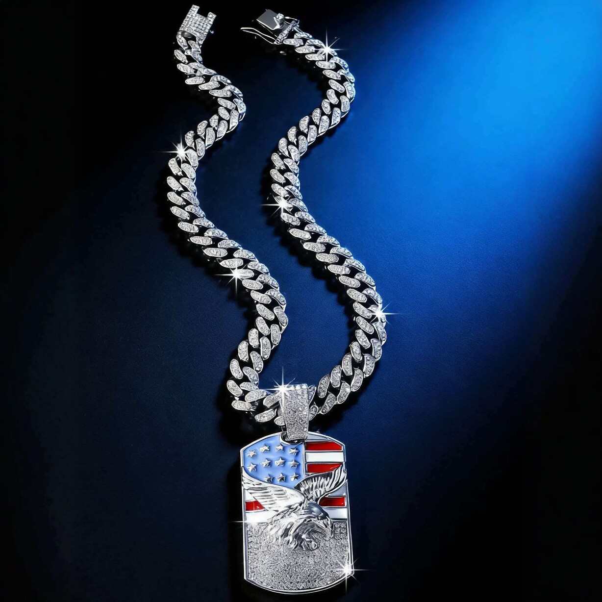 Europa y Estados Unidos Hip-hop Hip-hop Joyas de aleación con diamantes Bandera Colgante Águila Hombres Cadena Cuba
