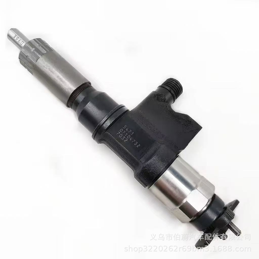 095000-5471 Denso Fuel Injector Assembly Is Suitable for Isuzu 4Hk1-Tc/6Hk1-Tc Engines