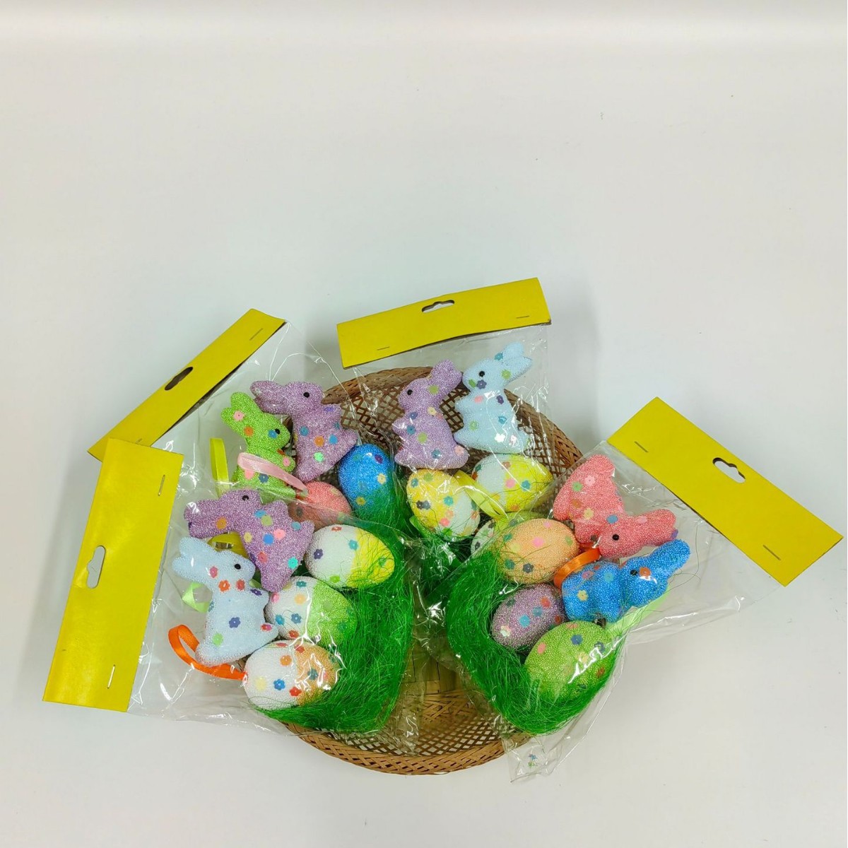 Huevo de Pascua de espuma adornos de conejo colorido lentejuelas adornos de huevo creativo traje de huevo de Pascua