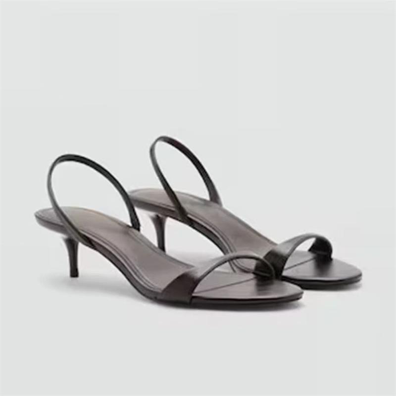 2026 verano nuevo simple con tacones altos zapatos de cuero suave para mujeres con cabeza redonda con sandalias de tacones delgados