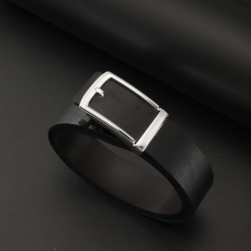 Cinturón Paul para hombres jóvenes y de mediana edad sin dientes, hebilla automática, cinturón interior, cinturón de PU anti-cuero general, por lotes