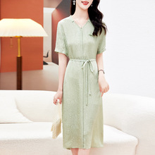 杭州高端真丝连衣裙女2025新款夏季妈妈时尚大码V领桑蚕丝中长裙