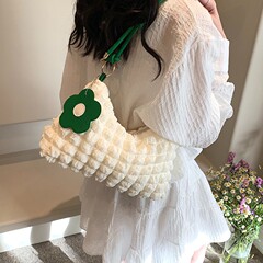 しわ大容量ファッション韓国版純色かわいい小清新な肩ひも付きの小さいバッグ女性の新型ショルダーバッグ
