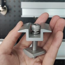 铝合金加宽50mm几字型中压 短料氧化铝合金 电池板中侧压块固定
