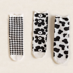 襪子女春秋棉襪可愛襪奶牛斑條紋潮襪ins中筒襪日系情侶嘻哈襪子