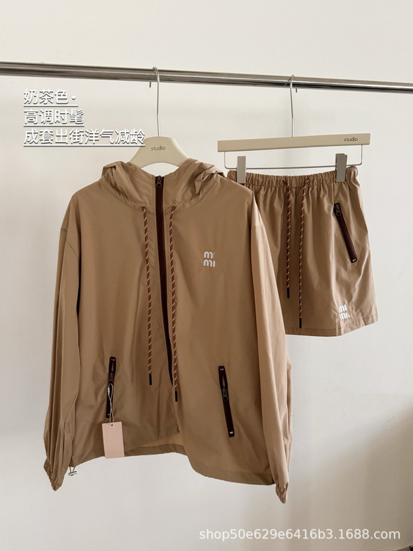mm25春夏新款美式宽松尼龙防晒连帽外套+短裙抽绳刺绣字母套装|undefined