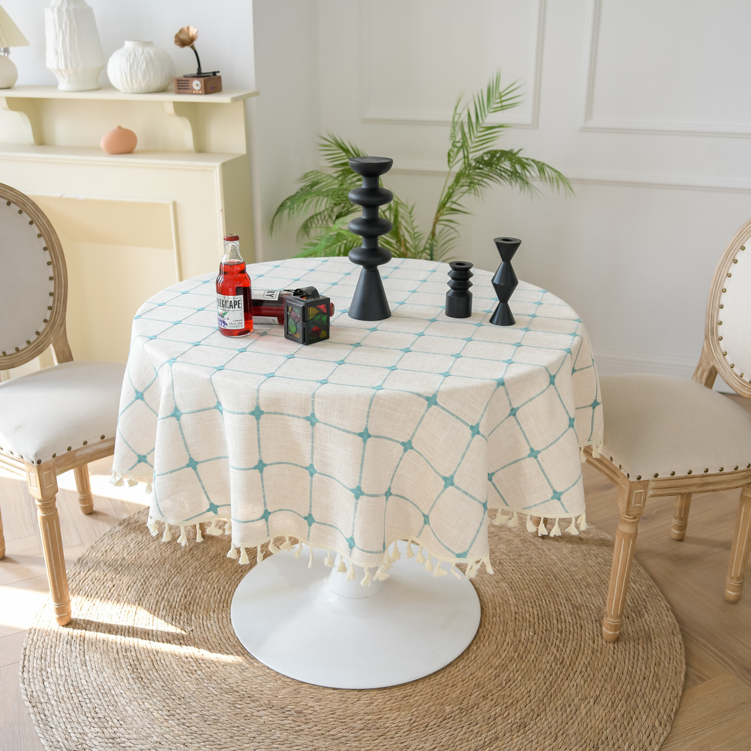 4호 베이지실..자수 미디엄 체크무늬 태슬 식탁보