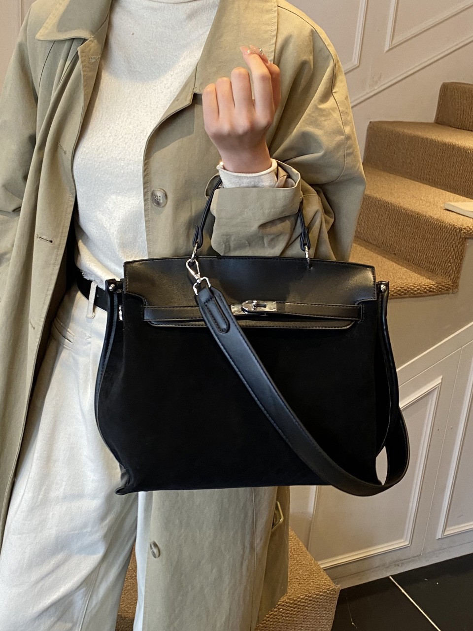 Bolso de mujer nueva gran capacidad transfronteriza de trabajo de viaje de mano bolsa de mano mano alta textura ligera de lujo bolso de mochila