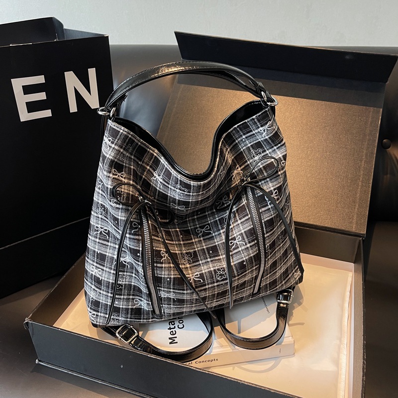 2024 summer and autumn new tote niche shoulder versatile butterfly armpit bag, high-end plaid women's bag_voghion.com