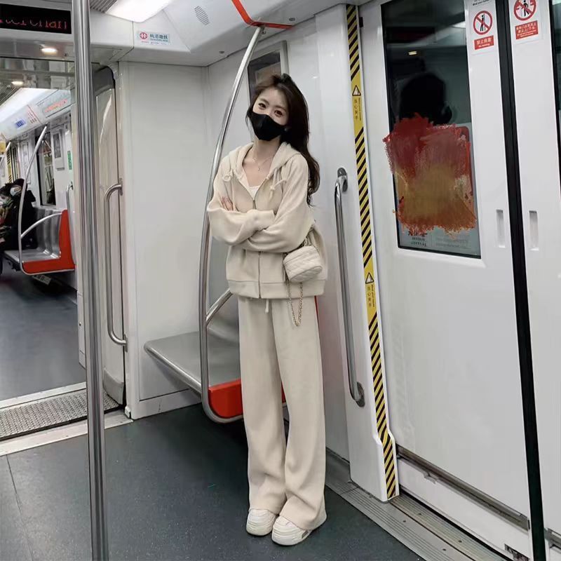 初秋穿搭一整套休闲连帽卫衣运动阔腿裤两件套装秋季新款女装|undefined