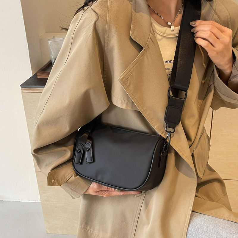 Bag Crossbody Women's Casual Oxford Cloth Bag Women's 2024 New Fashionable High-end All-match Broadband Crossbody Bag